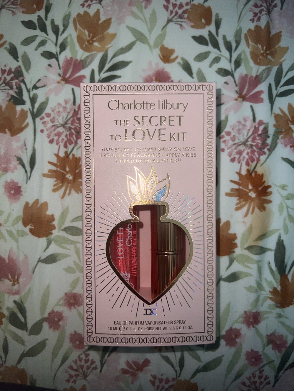 Charlotte Tilbury The Secret to Love Kit - Pink & Gold Accents